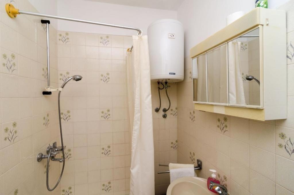 Apartments Anka Trsteno Bagian luar foto